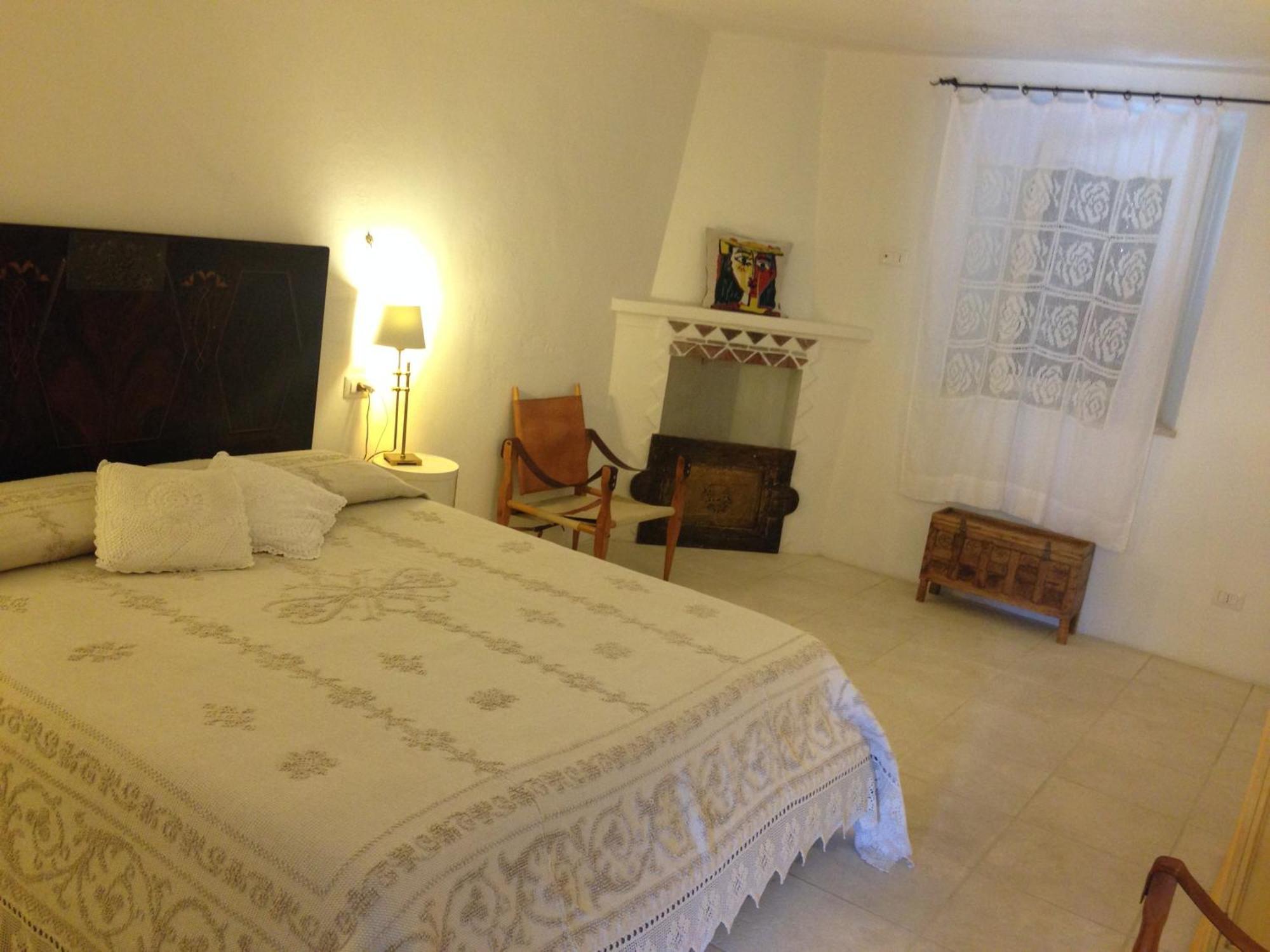 Antica Dimora La Corona San Pantaleo Room photo